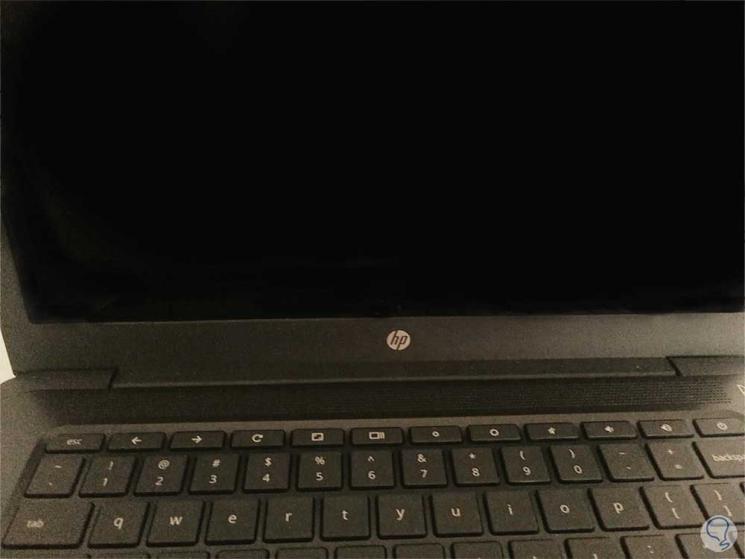 1-Chromebook-wird nicht eingeschaltet - Black-Screen-Chromebook.jpg